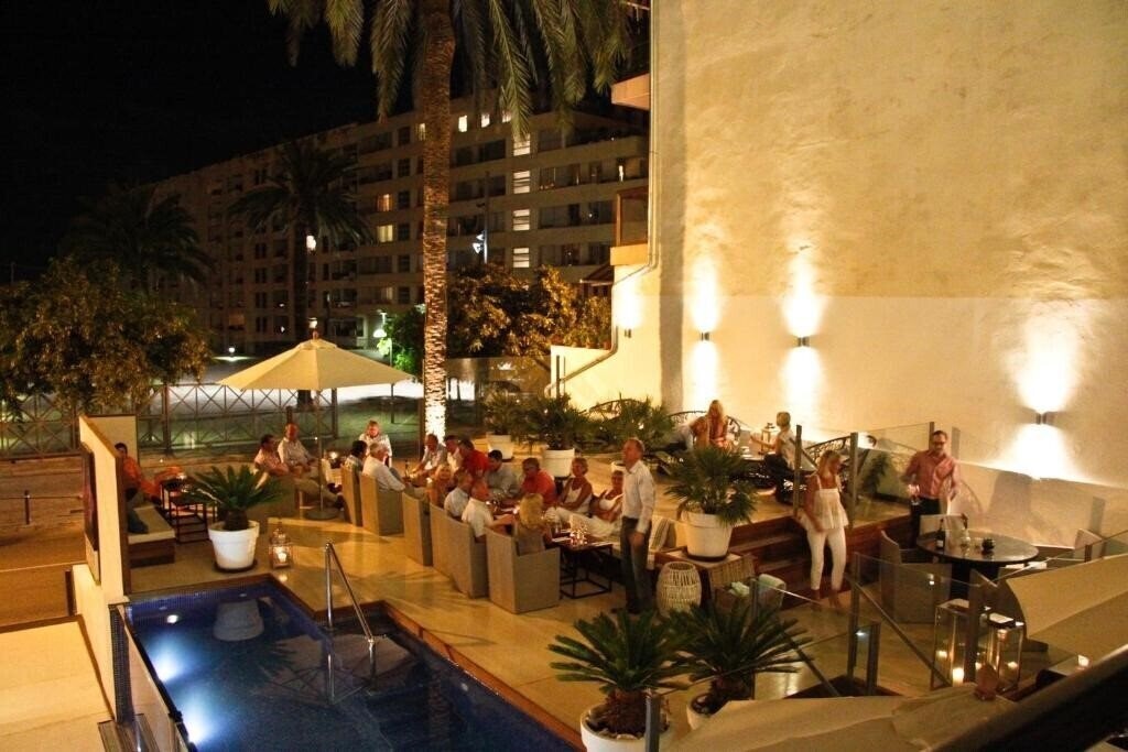 Зображення Feliz 4*