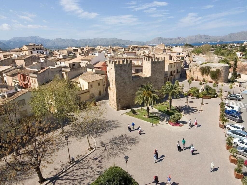 Фото Alcudia Boutique Apartments 2*