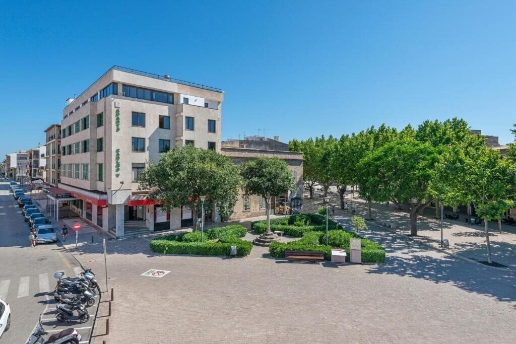 Готель Alcudia Boutique Apartments 2*