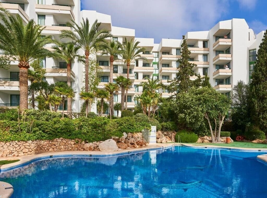 Готель Globales Nova Apartamentos 3*
