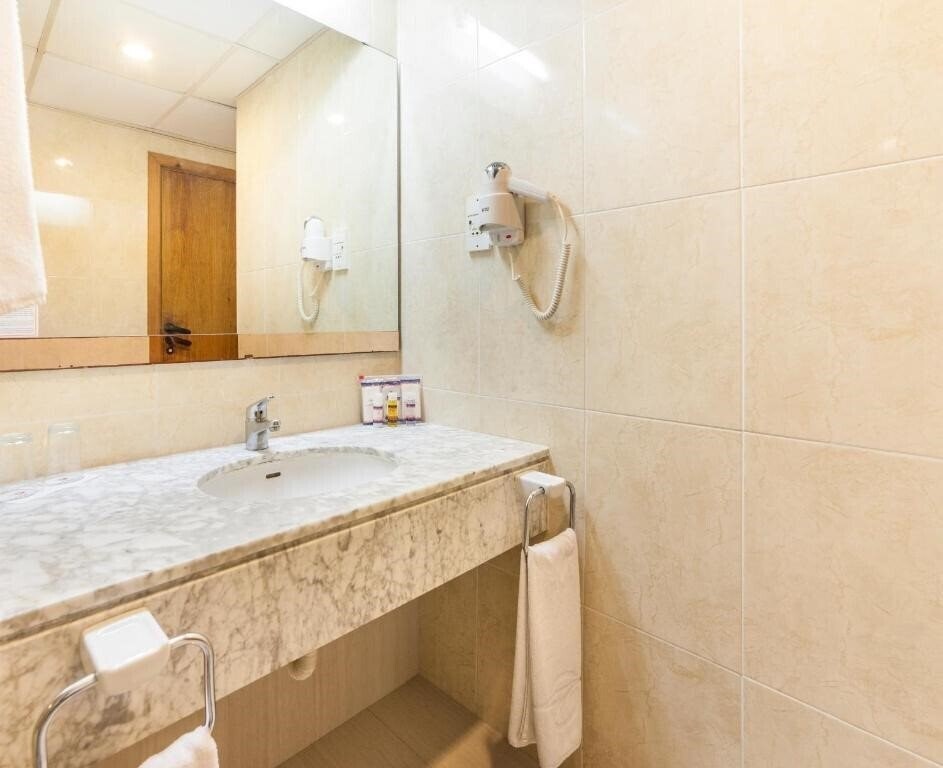 Фотографія Globales Nova Apartamentos 3*