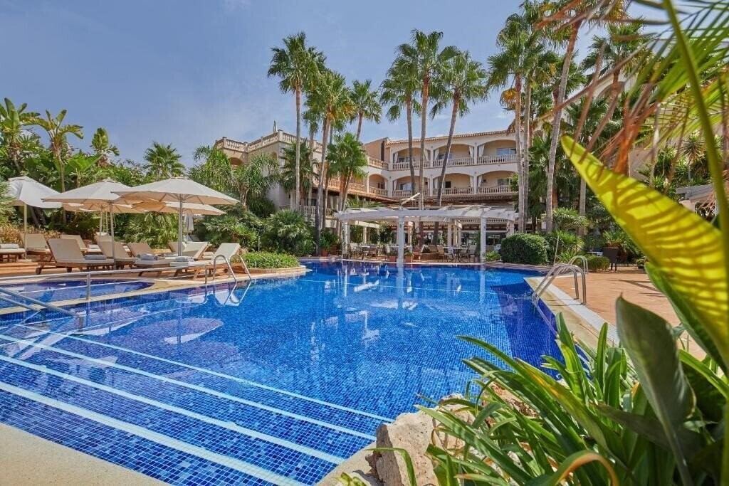 Готель El Coto 5*