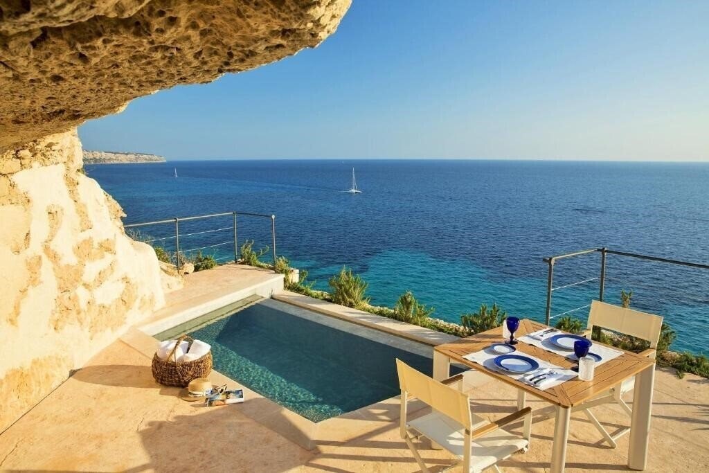 Hotel Cap Rocat 5*