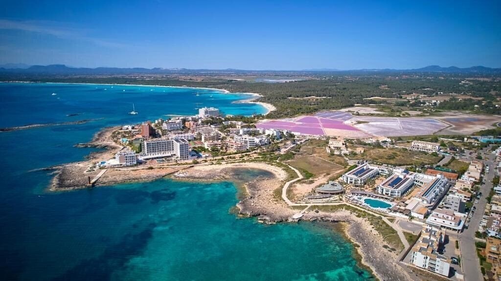 Готель Universal Hotel Romantica 3*