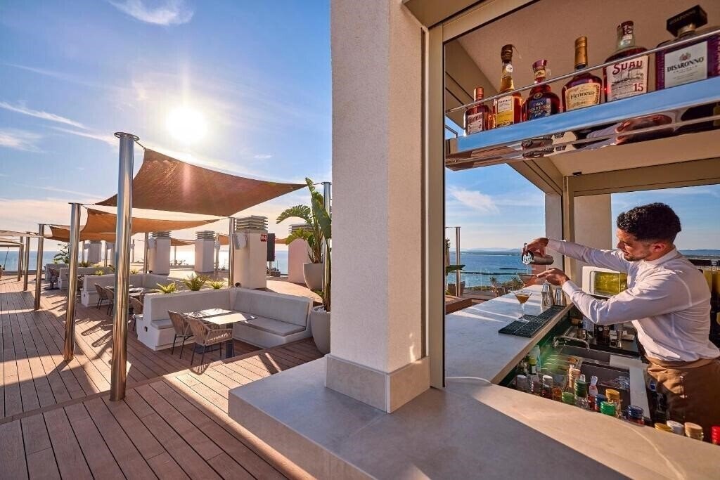 Фотографія Universal Hotel Romantica 3*