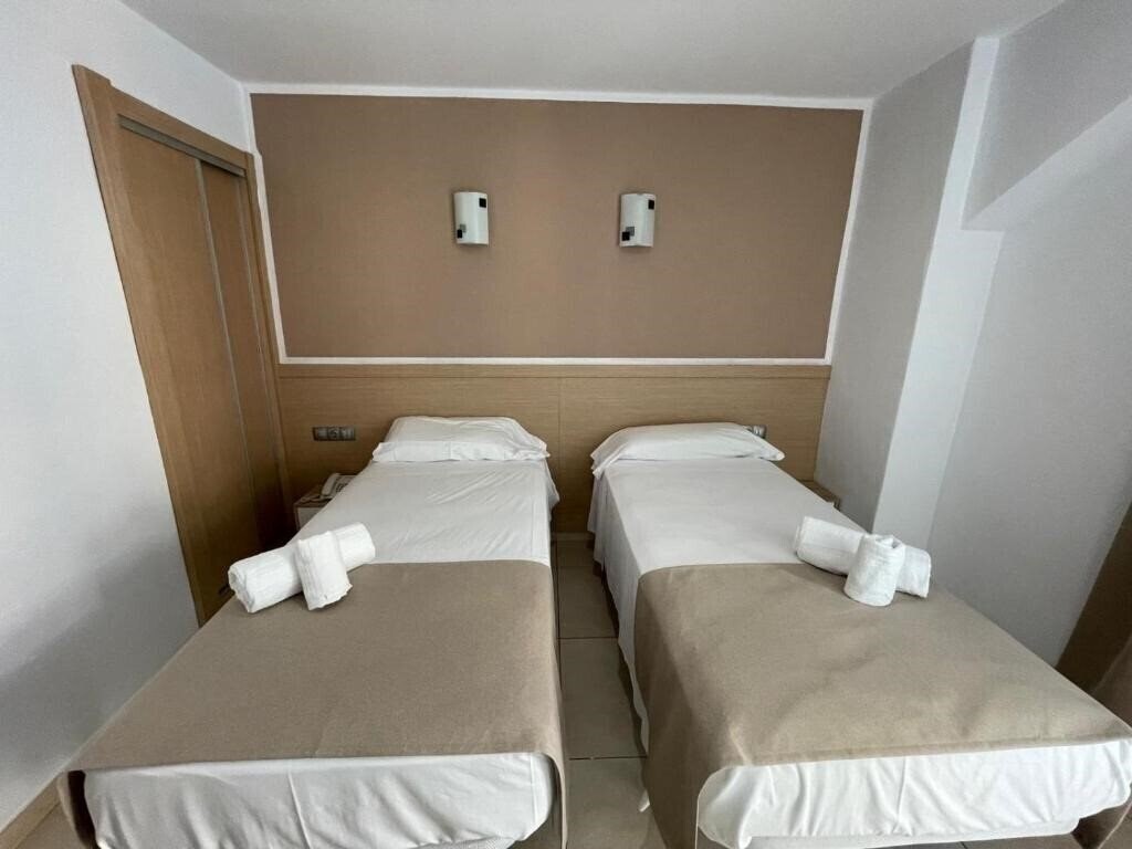 Изображение Hotel Leblon 1*