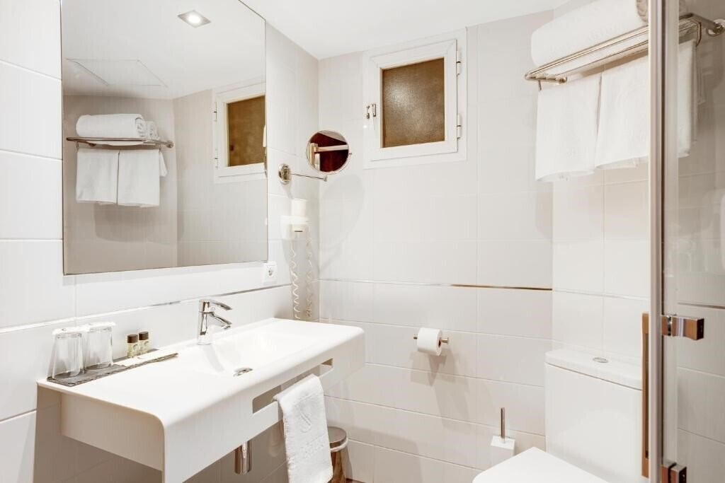 Фотографія Abelux 2*