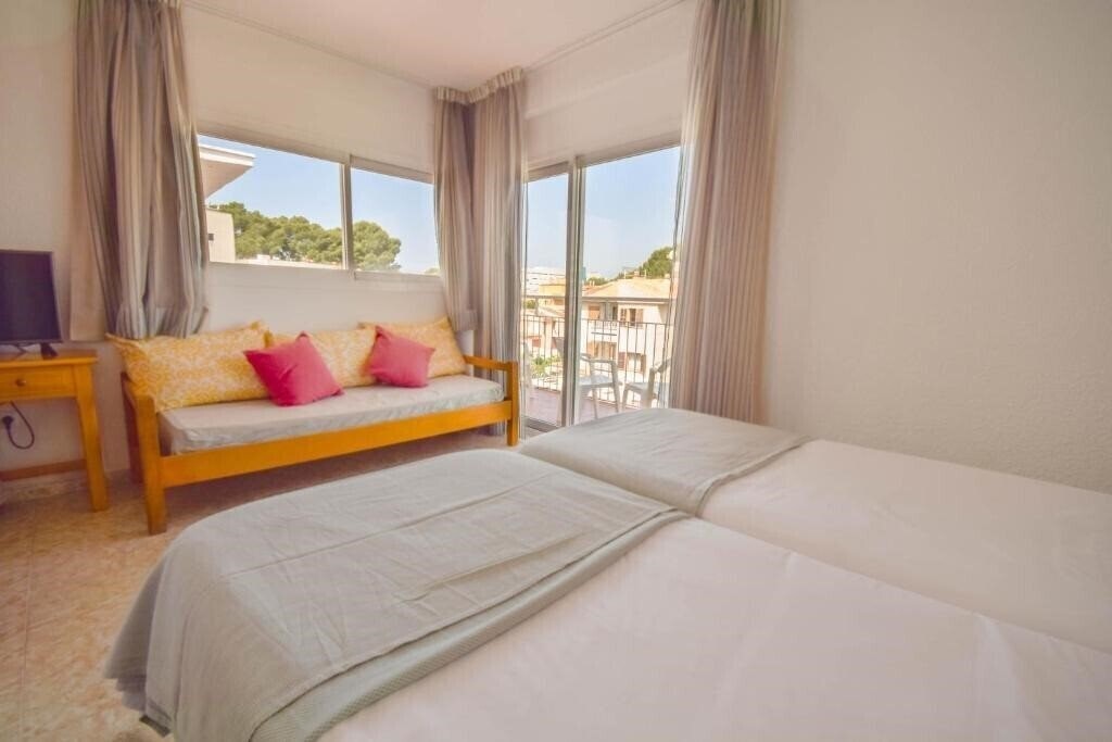 Zdjęcia Hotel Nets 2*