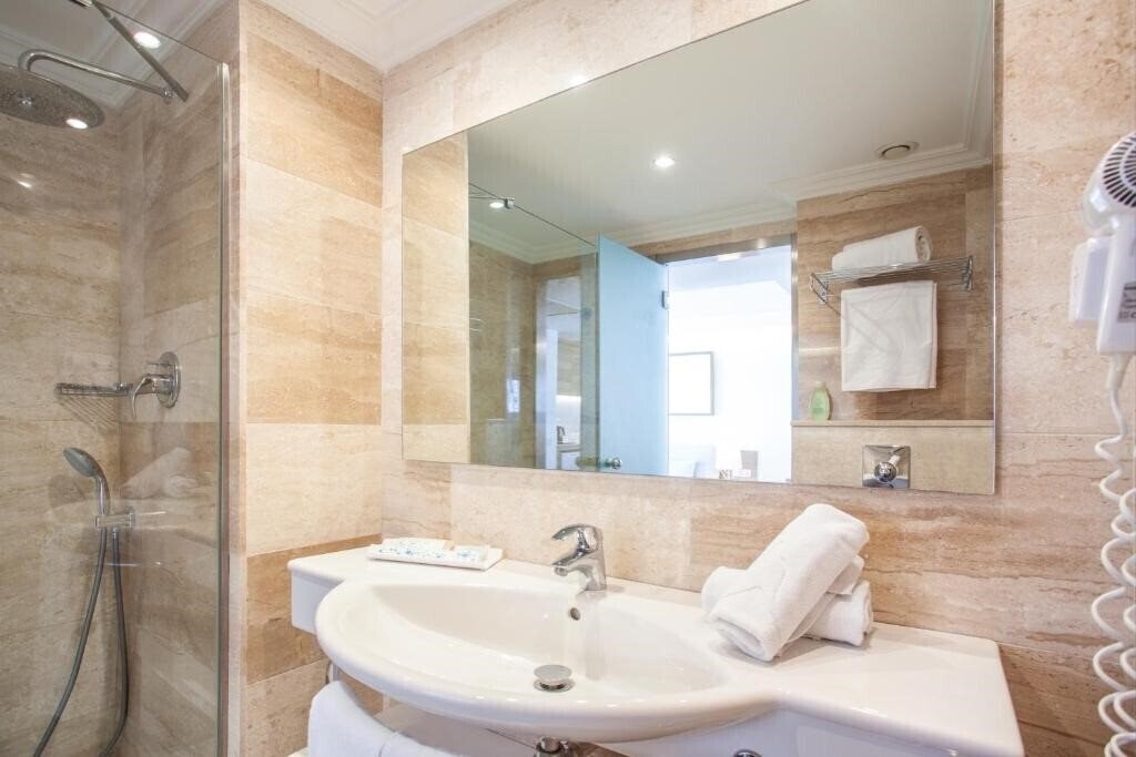 Изображение Grupotel Picafort Beach 3*