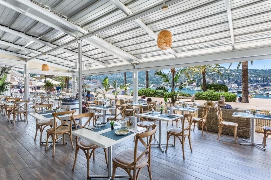 Зображення Aparthotel Soller Beach 4*