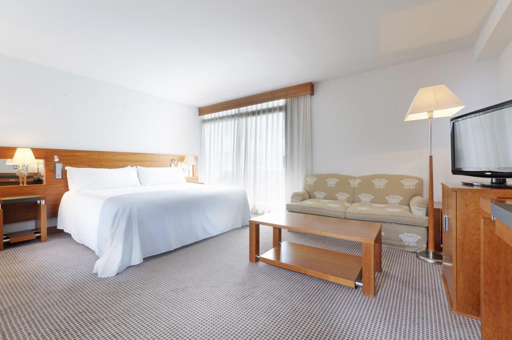 Зображення Tryp Bellver 4*