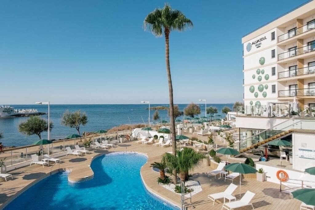 Hotel Aluasoul Palma 4*