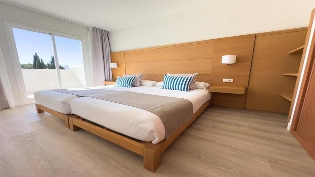 Фото Blue Sea Club Marthas Apartments 4*