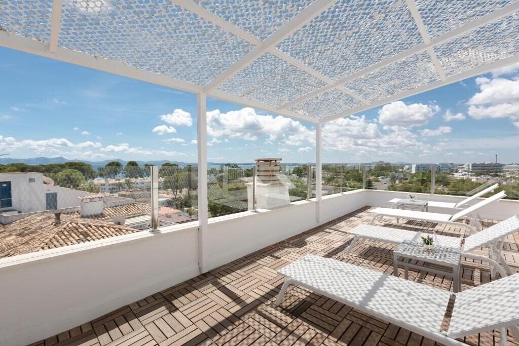 Hotel Caprice Tamarindos 3*