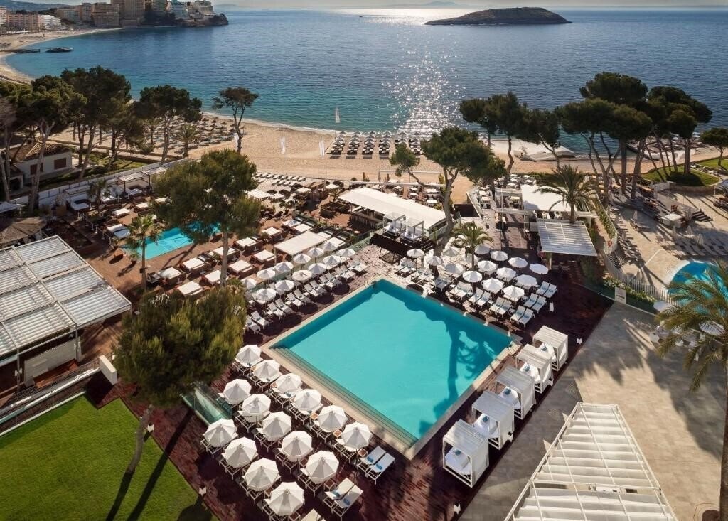 Отель Melia South Beach (ex. Me Mallorca) 4*