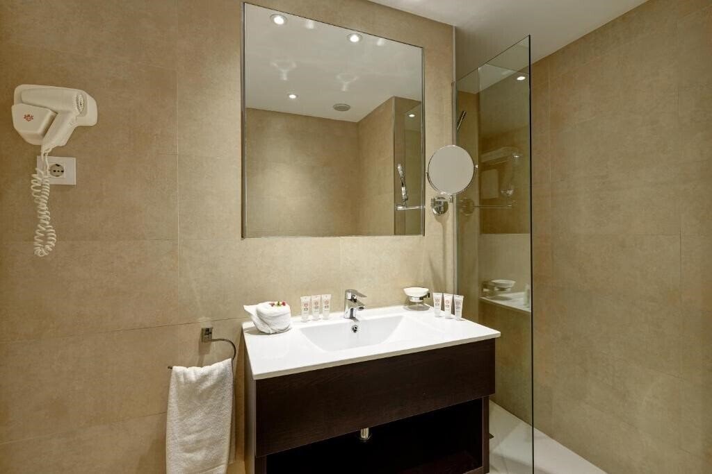 Zdjęcia Hyb Eurocalas 4*