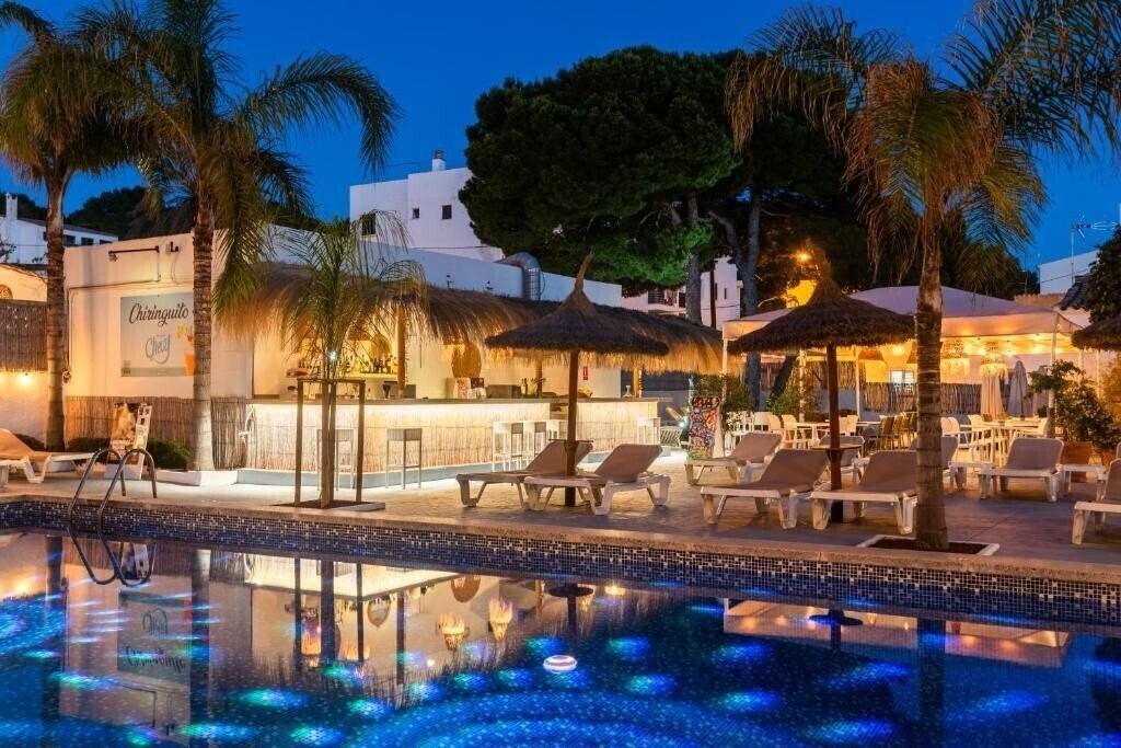 Zdjęcie Chevy Hotel & Suites 3*