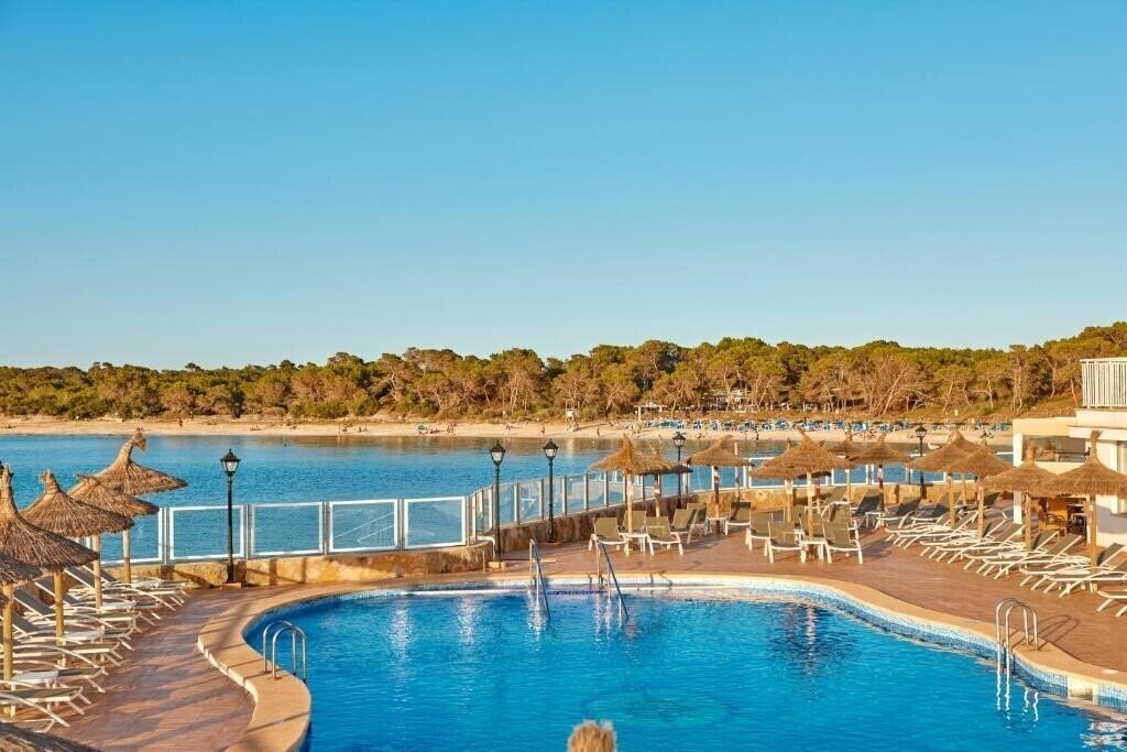 Zdjęcie Universal Hotel Marques 4*