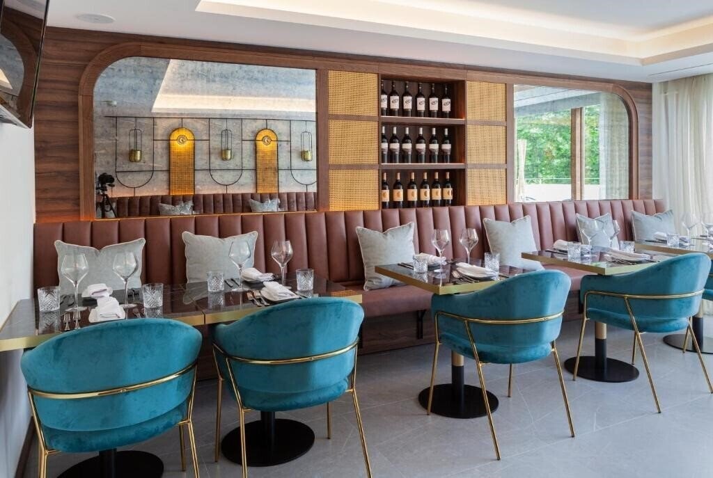 Obraz Nivia Born Boutique Hotel 4*