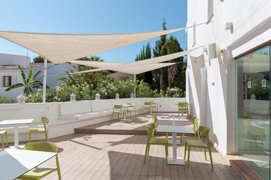 Zdjęcie R2 Bahia Cala Ratjada Design 4*