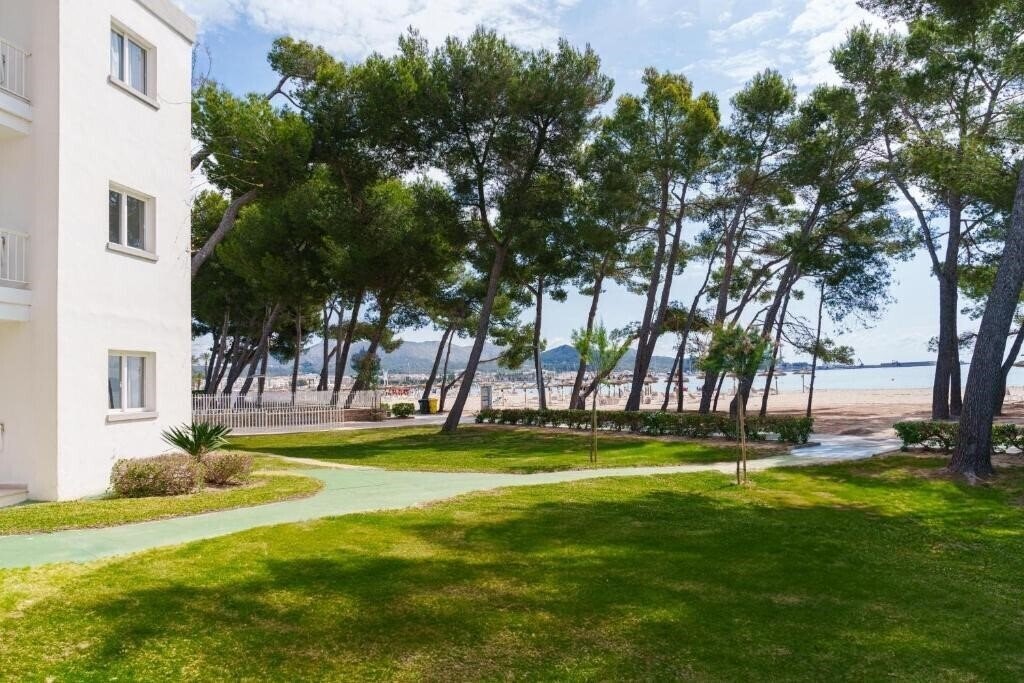 Hotel Caprice Playa de Alcudia 3*