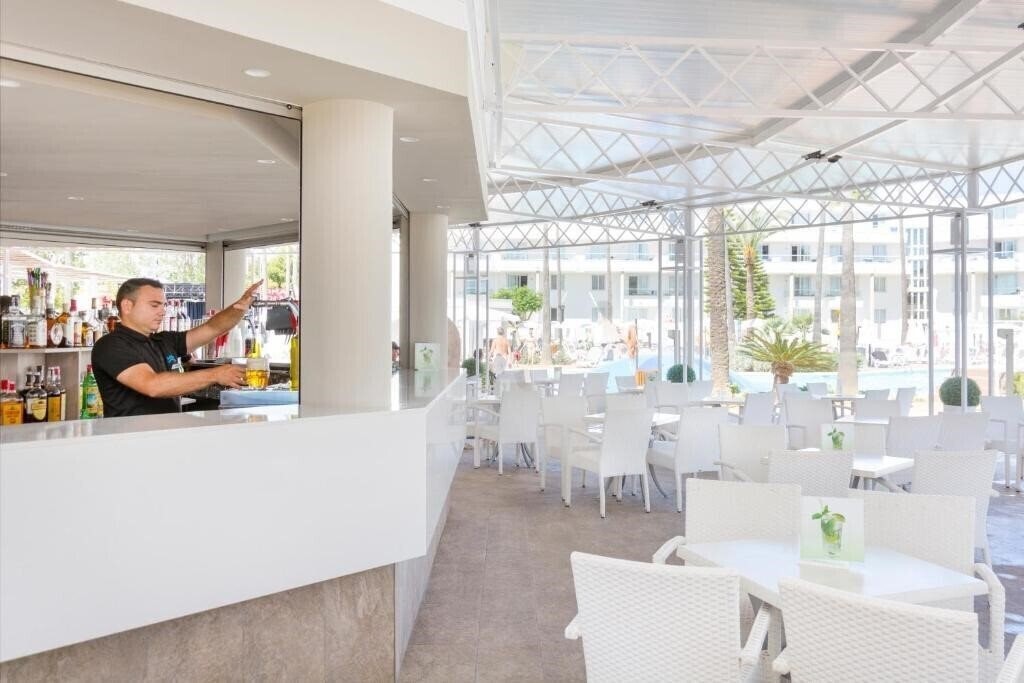 Zdjęcie Protur Badia Park Aparthotel 4*