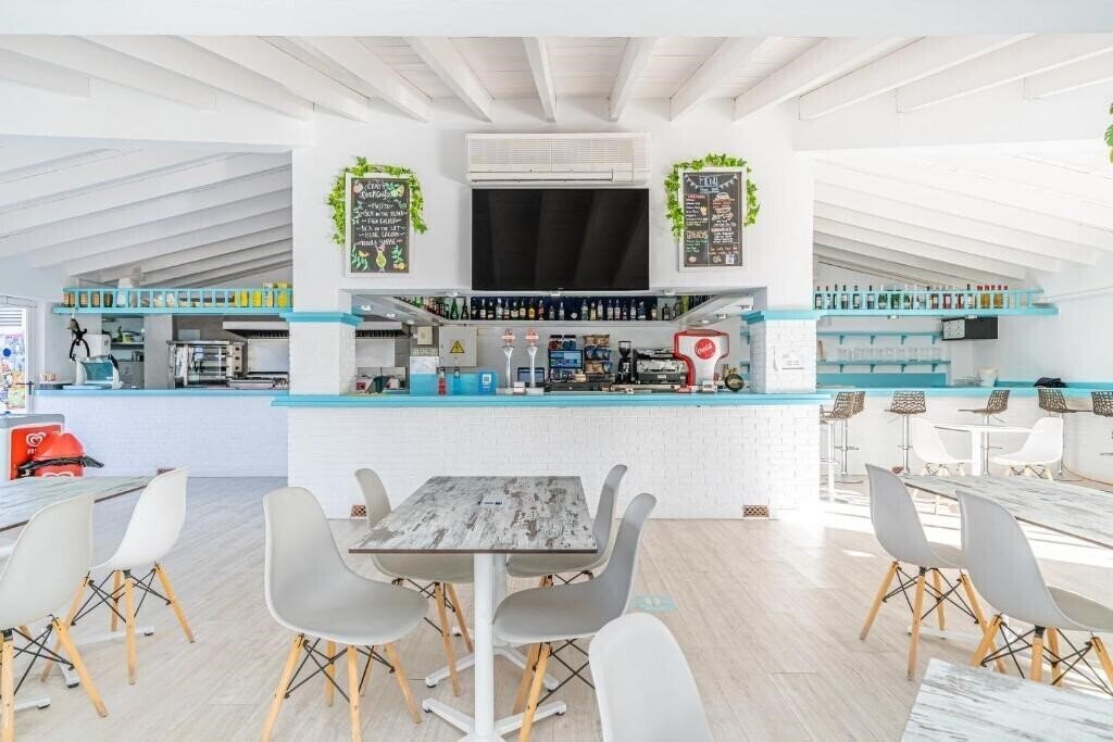 Zdjęcie Holiday Center (Santa Ponsa) 3*