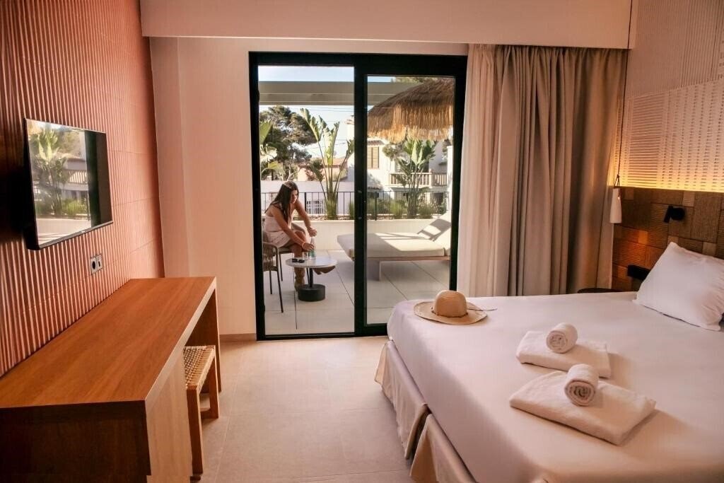 Фото Santanyi Port 4*