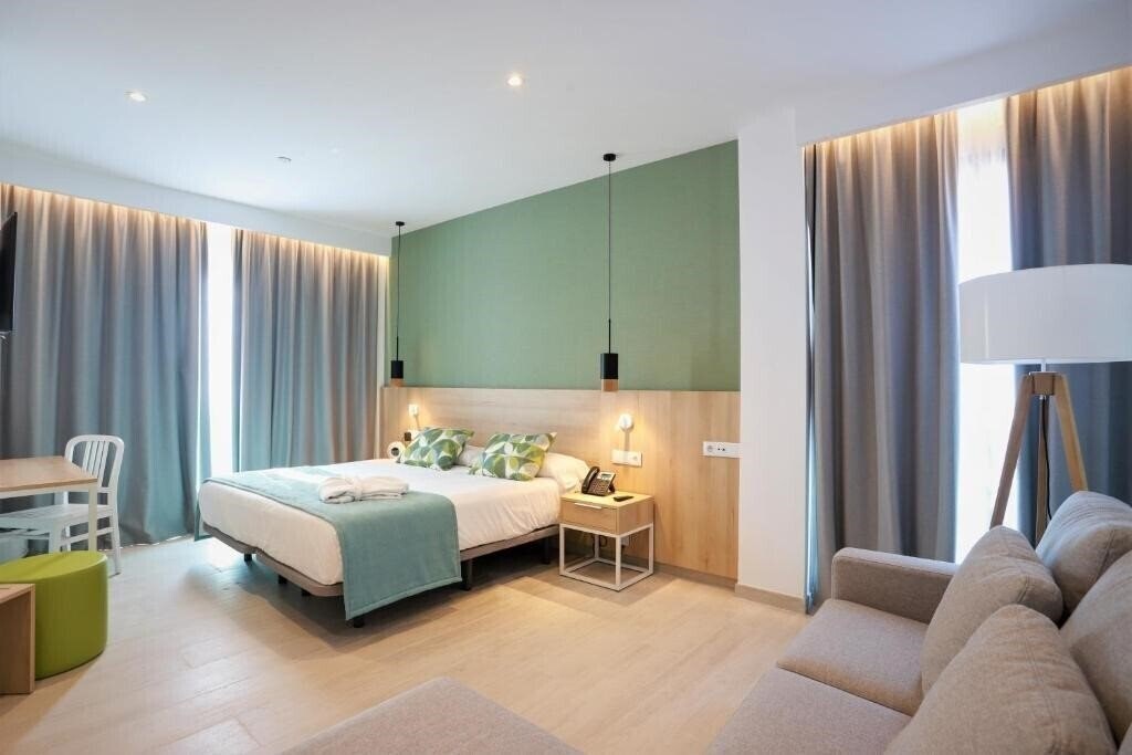 Zdjęcia Seasun Aniram 4*