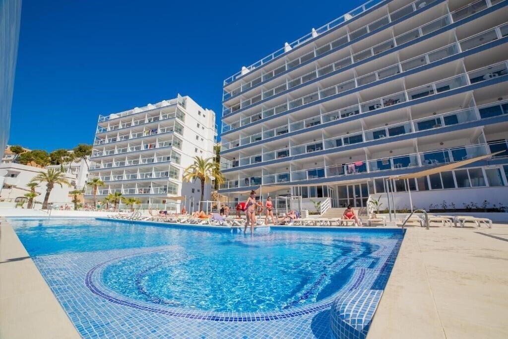 Готель Deya Pierre&Vacances Mallorca 3*