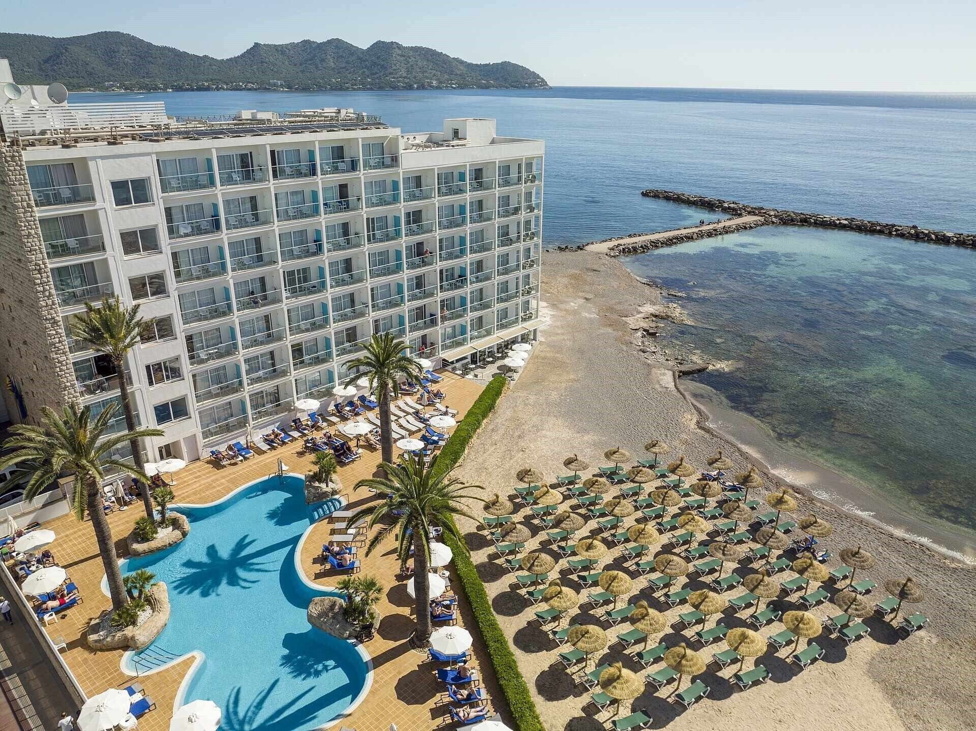 Готель Tui Blue Levante 4*