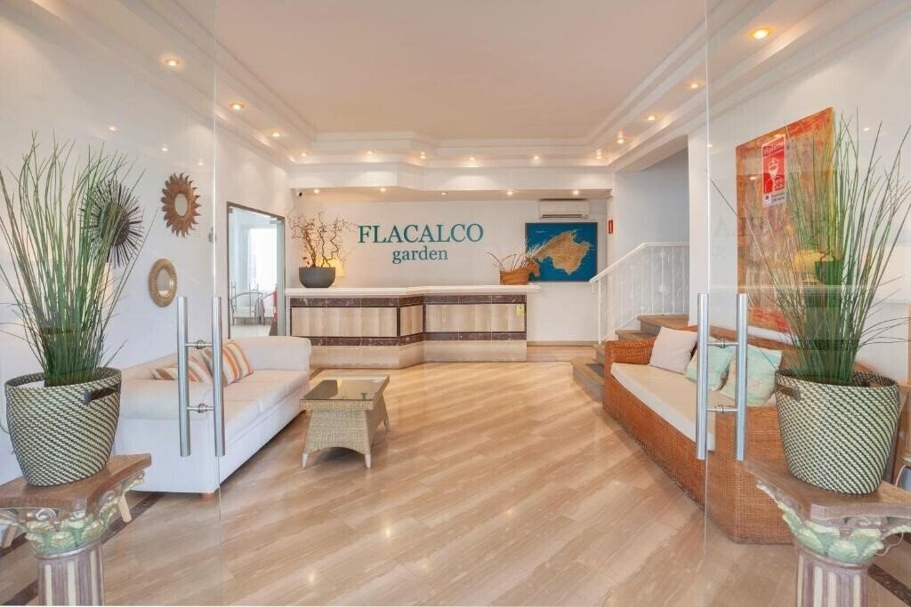 Hotel Petit Garden Hotel By Flacalco 3*