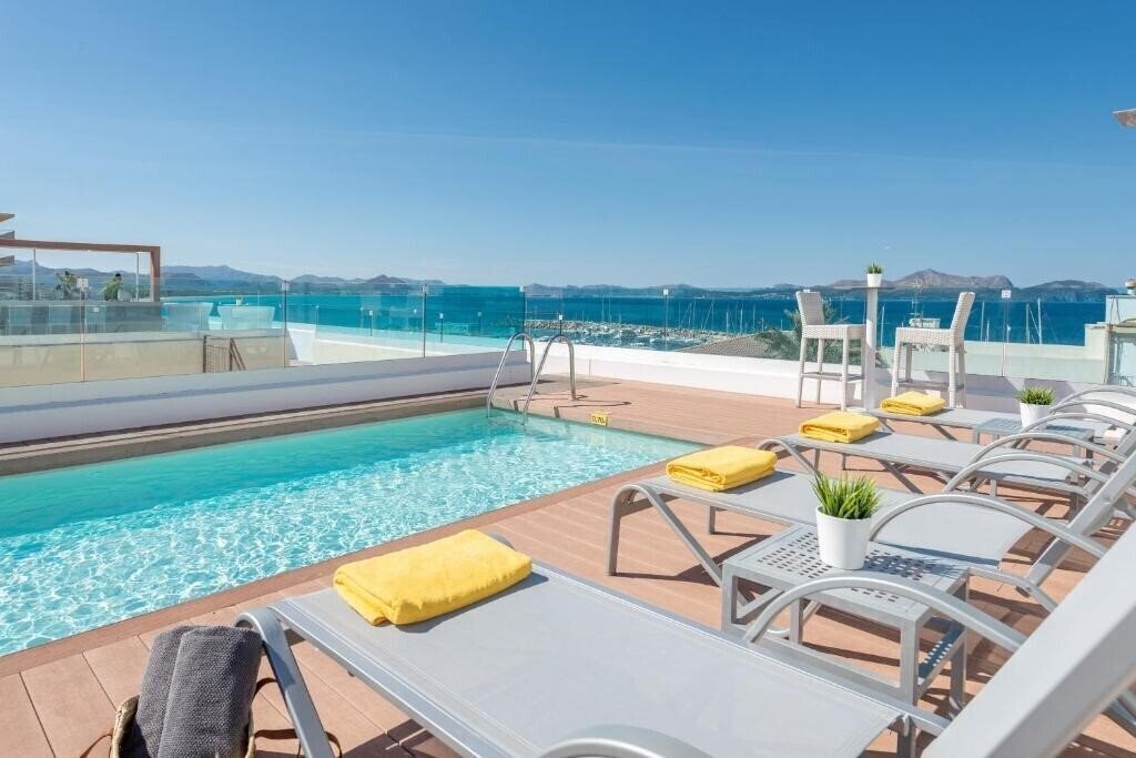 Hotel Es Llaut Boutique Hotel 4*