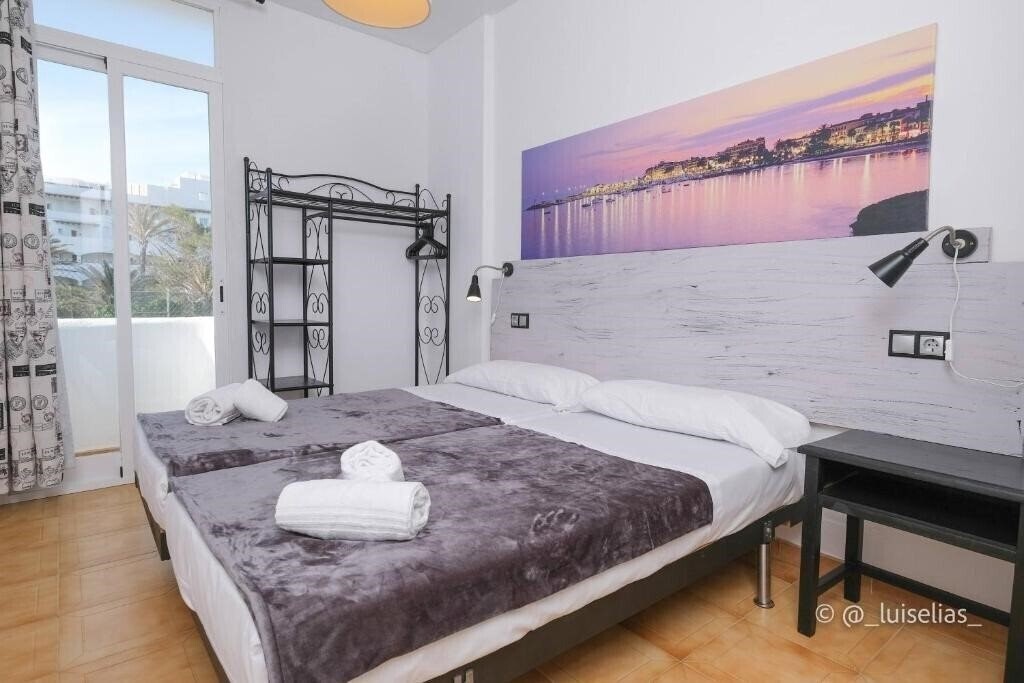 Zdjęcia Apartamentos Ibiza 3*