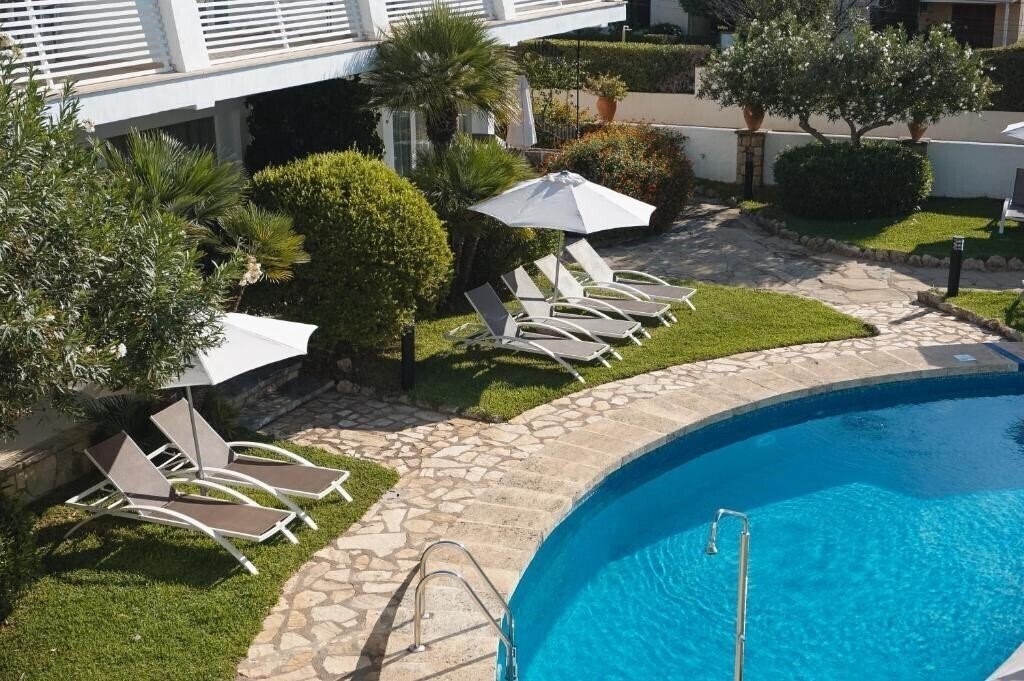 Obraz Hoposa Montelin Apartments (ex. Montelin) 4*