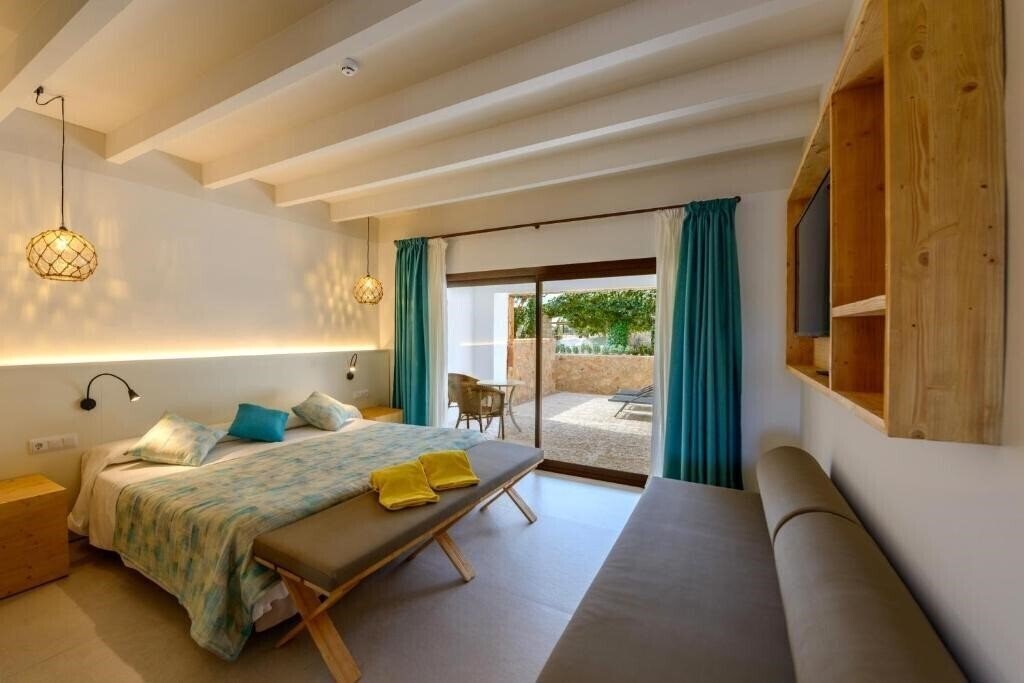 Фото Hotel Son Trobat Wellness & SPA Sant Llorenc des Cardassar (ex. Finca Son Trobat Wellness & SPA, Hotel Rural Son Trobat) 4*