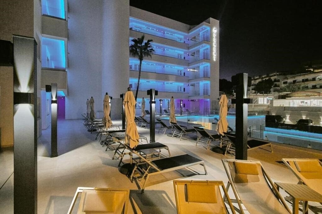 Фото Ponent Apartamentos (Paguera) 3*