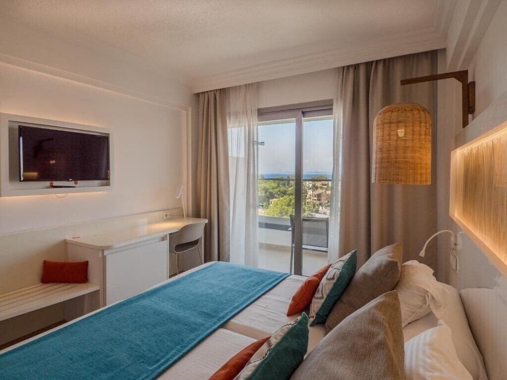 Фото Ipanema Beach 3*