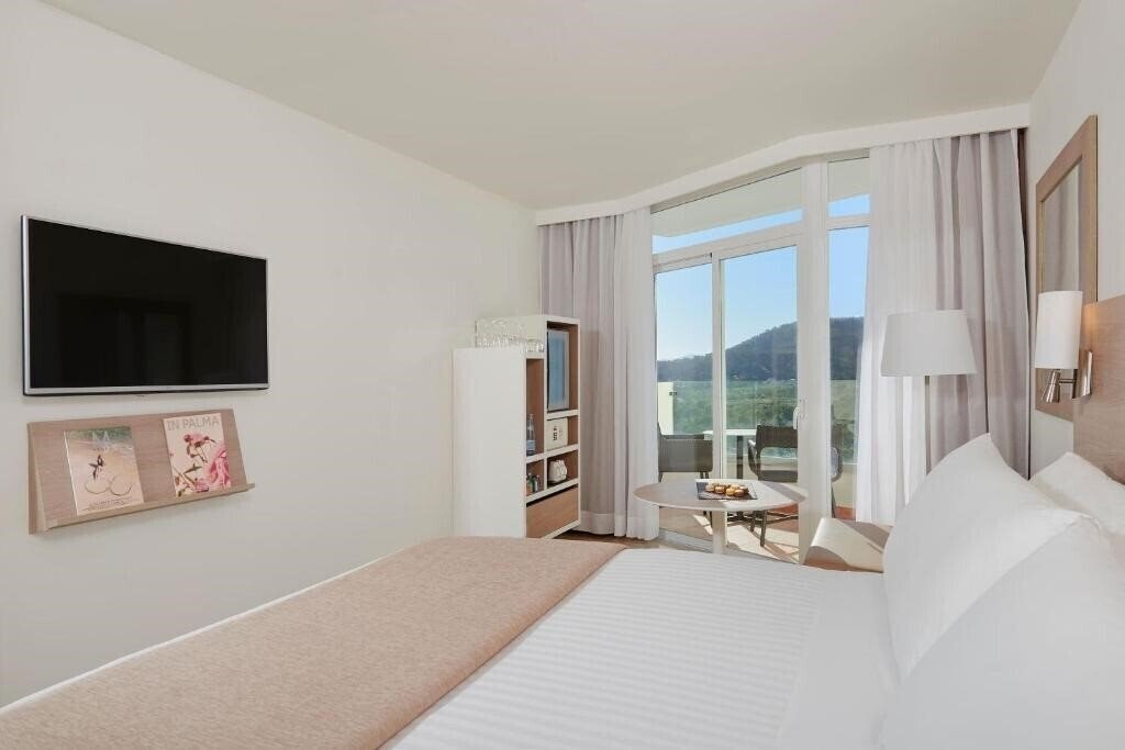 Фотографія Melia Calvia Beach 4*