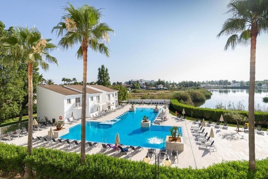 Фото Eix Lagotel Holiday Resort 4*