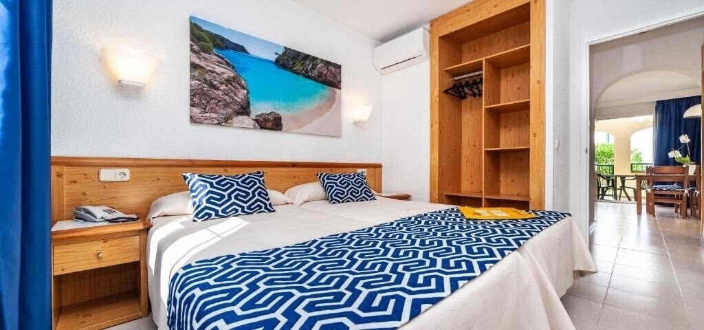 Zdjęcia Globales Binimar Apts апартаменты