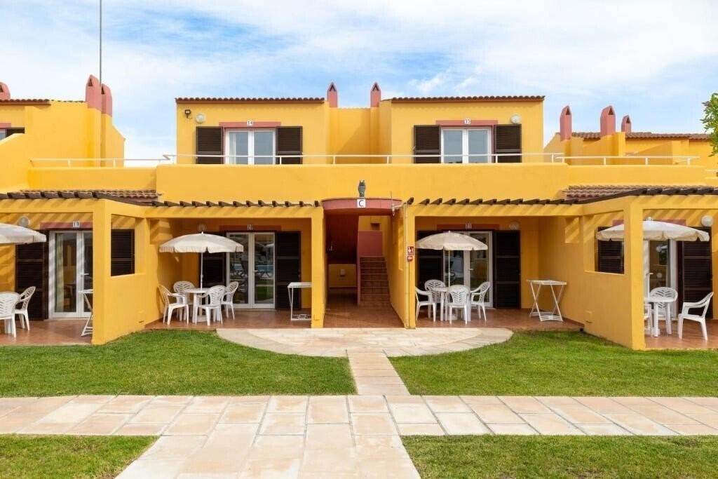 Картинка Ses Anneres Aptos Apts апартаменты