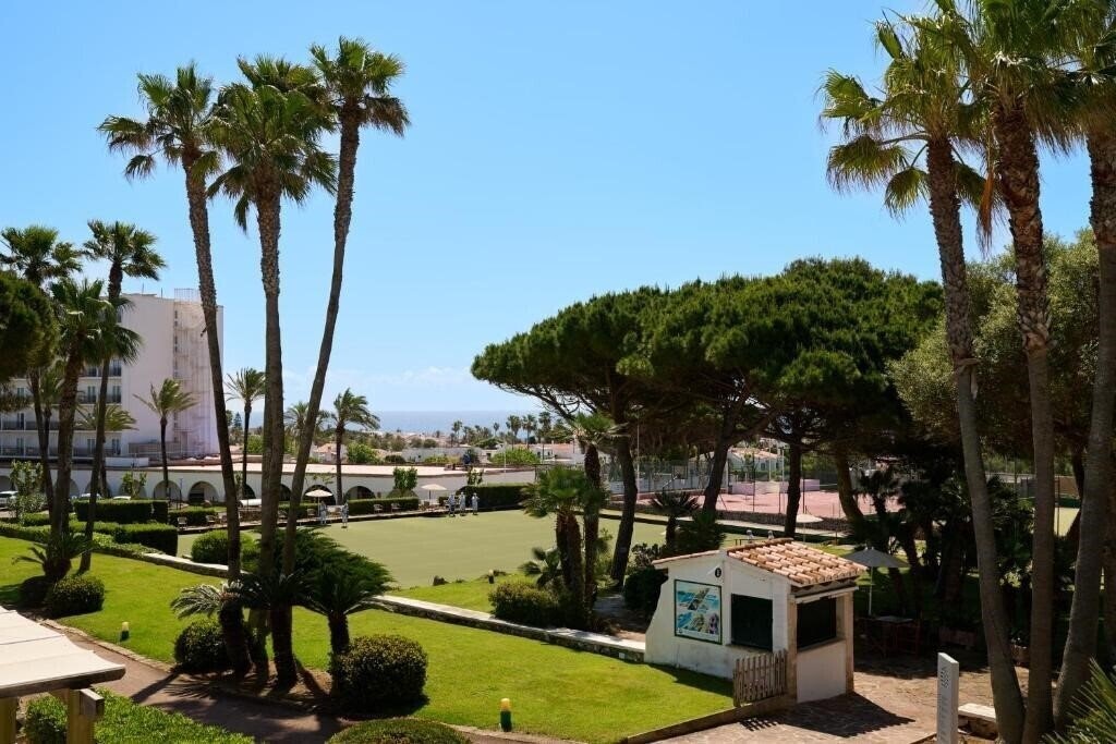 Картинка Aluasun Far Menorca (ex. Vista Faro) отель без категории