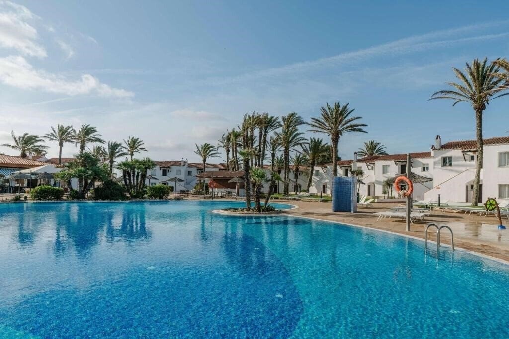 Готель Aluasun Mediterraneo (ex. -Las Palmeras S'Algar) 3*