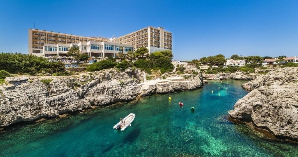 Готель Globales Almirante Farragut 4*