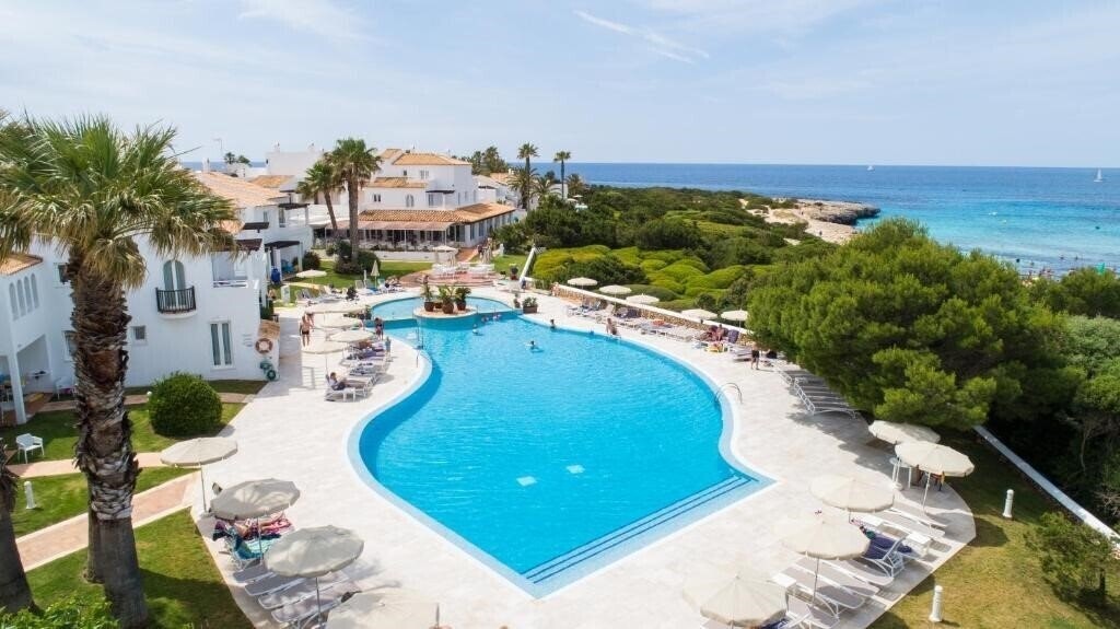 Готель Grupotel Aldea Calan Bosch 4*