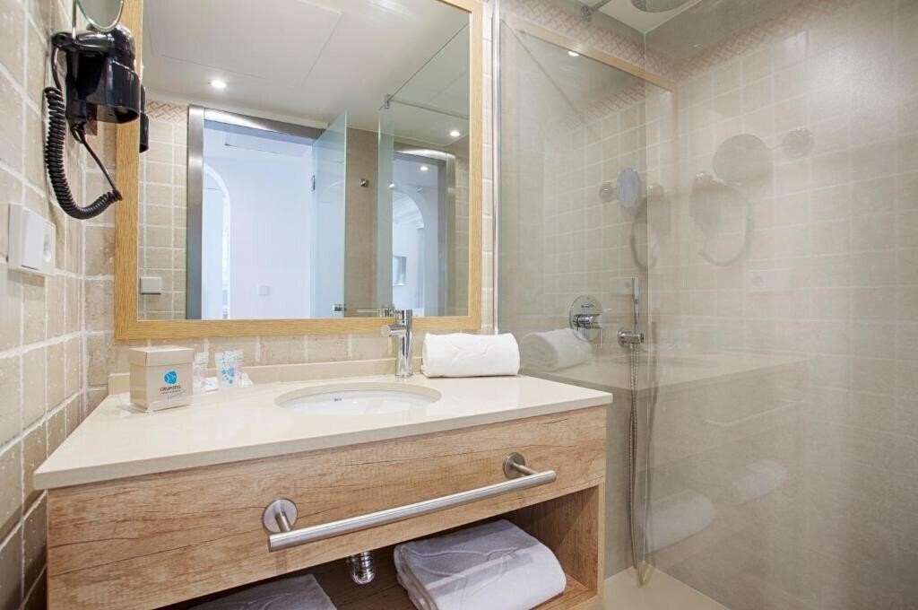 Фотографія Grupotel Aldea Calan Bosch 4*