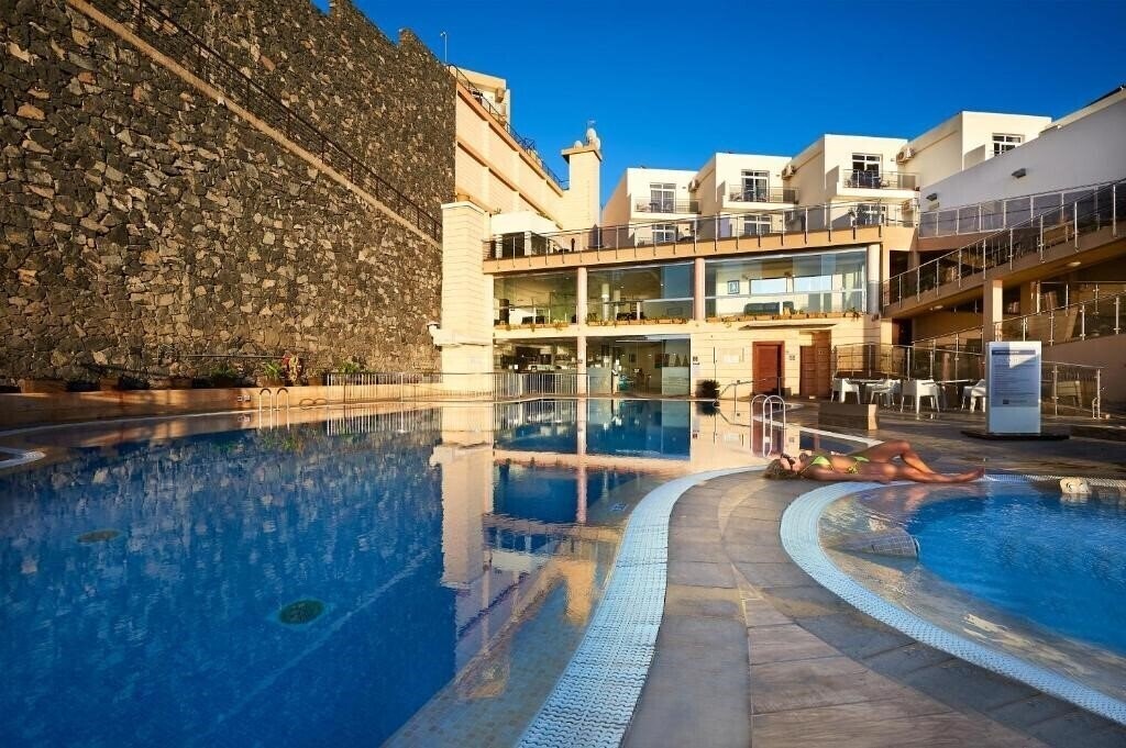 Zdjęcie Panoramica Heights 3*