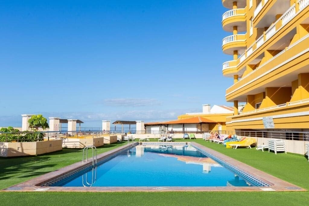 Hotel Villa De Adeje Beach 3*