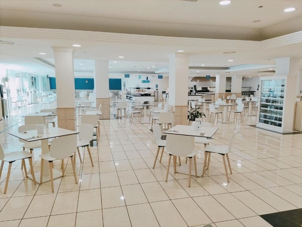 Картинка Interpalace Hotel 4*